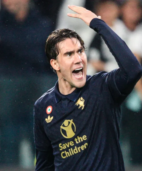 Dusan Vlahovic irritato, trasferimento a rischio