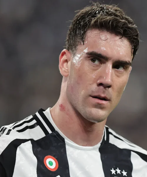Mercato Juventus, rinnovo Vlahovic: Elkann fa la sua mossa