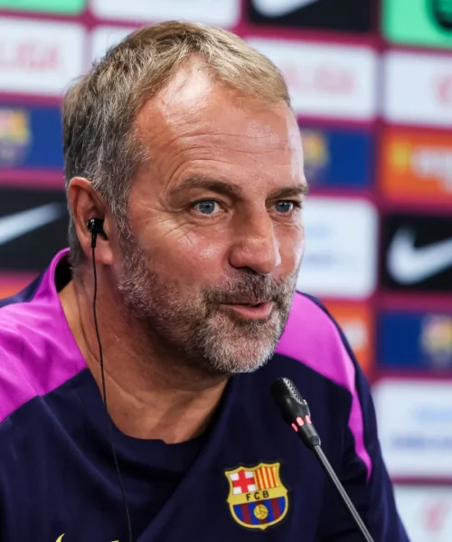 Hansi Flick porta al Barcellona una cosa mai vista: ne parlano tutti