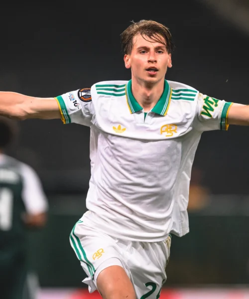 Roma, pari in dieci: è direttamente agli ottavi. Il Bologna vince ma deve accontentarsi del playoff