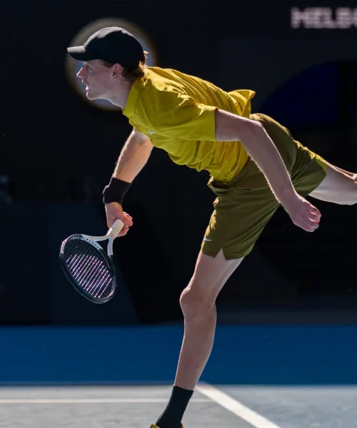 Quando gioca Jannik Sinner agli Australian Open: prima volta con Luciano Darderi