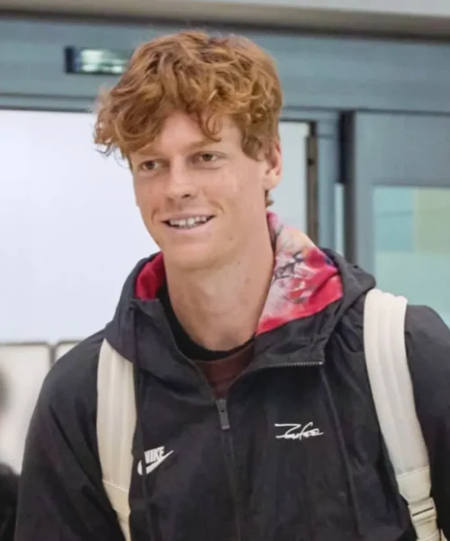 Jannik Sinner è sbarcato in Corea del Sud, fan in delirio