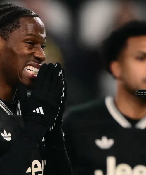 Juventus frenata in casa dal Lecce, David e Openda disastrosi. Fischi allo Stadium