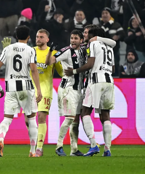 Mercato Fiorentina, nel mirino due difensori della Juventus