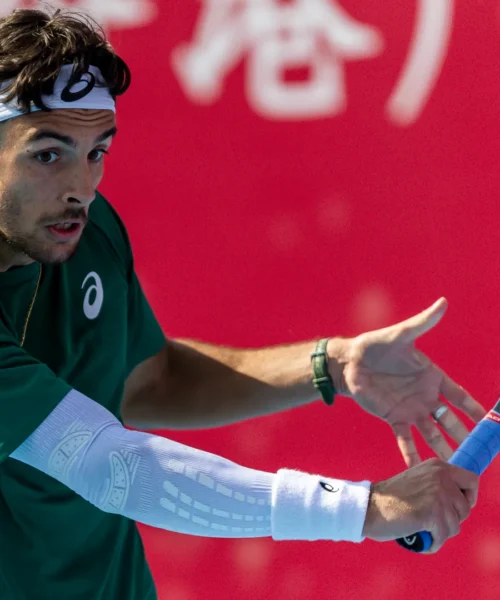 Lorenzo Musetti parte bene a Hong Kong: Etcheverry ko in 3 set