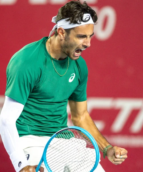 Lorenzo Musetti formato top 5: steso Rublev in rimonta, è in finale ad Hong Kong
