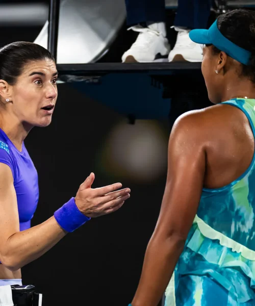 Dure accuse a Naomi Osaka a fine partita: le foto