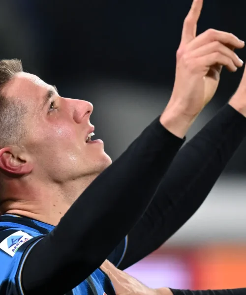 Pasalic segna e scoppia piangere per il papà durante l’esultanza