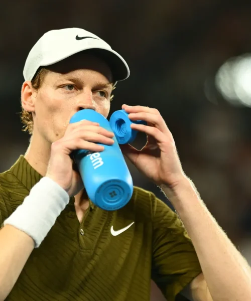 Novak Djokovic non si arrende, anzi provoca Jannik Sinner e Calros Alcaraz