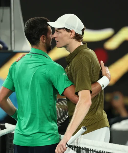 Novak Djokovic svela cosa ha detto a Jannik Sinner dopo la vittoria