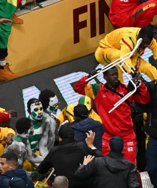 Coppa d’Africa, caos totale: il Senegal abbandona il campo durante la finale