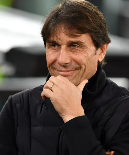 Antonio Conte non molla lo scudetto: “Napoli, continuiamo così”