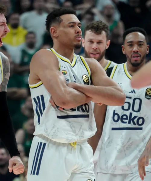 Wade Baldwin fa sfiorare la rissa con la discutibile esultanza