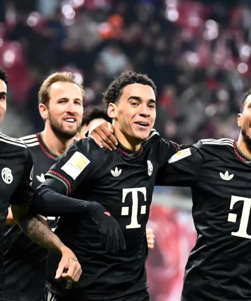 Bayern, Luis Diaz è impressionato da un compagno di squadra: “È una macchina”