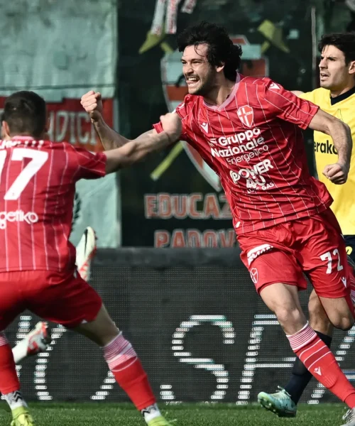 Serie B: Venezia e Monza in vetta, colpo Padova a Modena