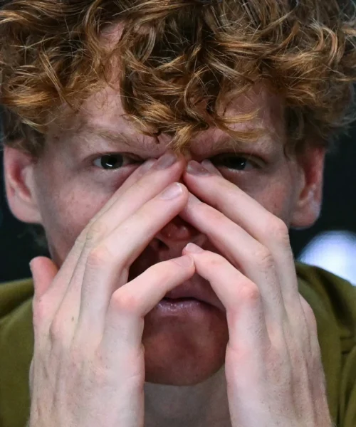 Jannik Sinner ancora scosso: il messaggio per Lindsey Vonn