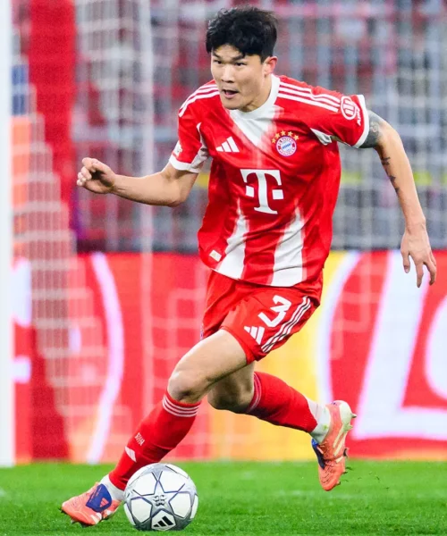 Bayern Monaco: doccia gelata per Kim Min-Jae