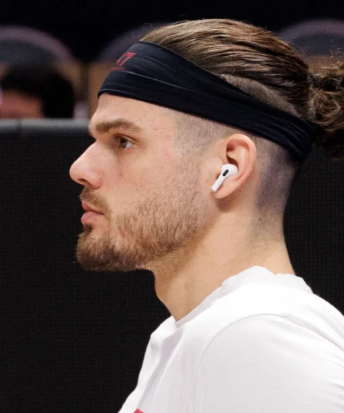 Leonardo Totè torna sull’addio all’Olimpia Milano e va giù piatto