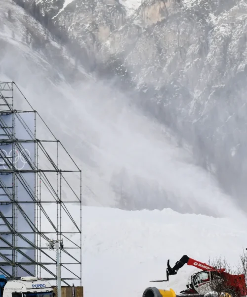 Grande paura a Livigno, due sciatori americani salvati grazie ai droni