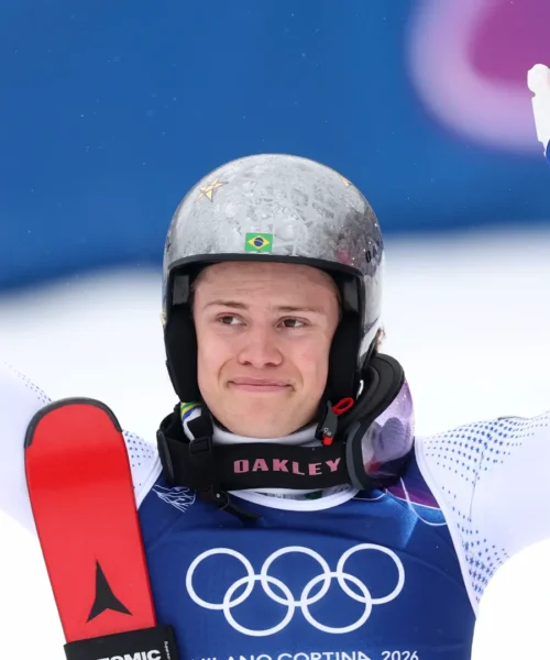 Lucas Braathen scrive la storia a Bormio, Alex Vinatzer a terra