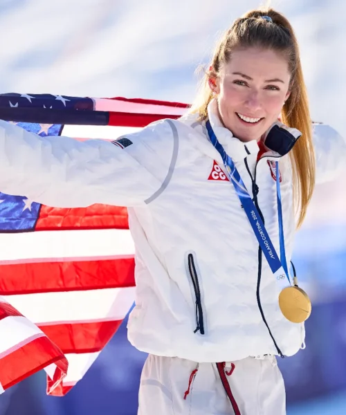 La struggente dedica di Mikaela Shiffrin dopo lo storico oro
