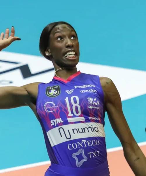 Rivoluzione di mercato, Paola Egonu saluta due compagne e ne trova una nuova