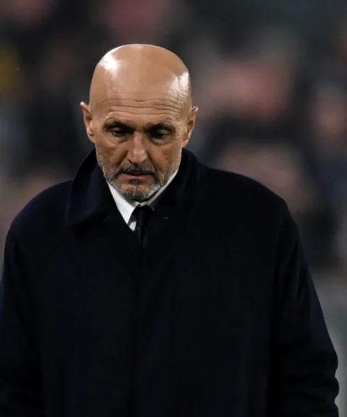Spalletti distrutto, perché non ha parlato a fine partita. Fa discutere il gesto di Osimhen