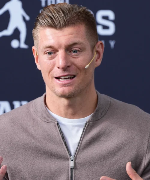 Toni Kroos scatena la polemica: duro attacco agli sceicchi