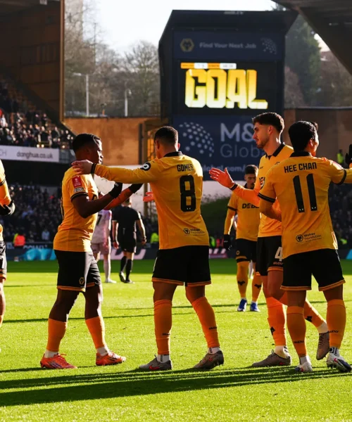 Tanti club di Bundesliga sono incantati dal 18enne prodigio: foto