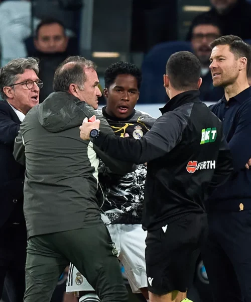 Bayern in missione per la stella scappata da Xabi Alonso