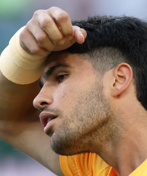 Carlos Alcaraz choc, l’annuncio che spiana la strada a Jannik Sinner