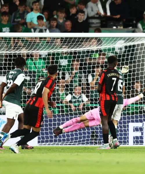 Bayern in Danimarca per la missione di mercato, le foto due obiettivi