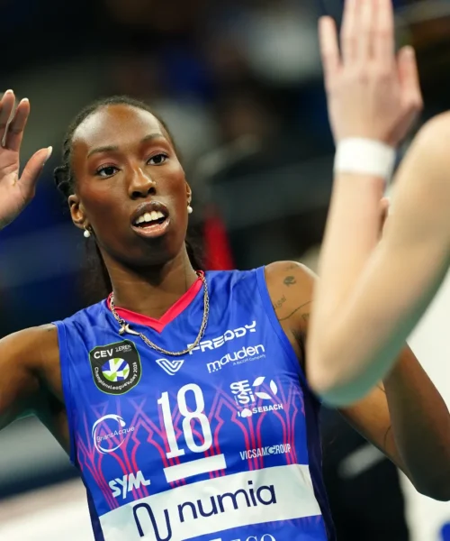 Vero Volley, rimonta da urlo con Scandicci: Egonu batte Antropova