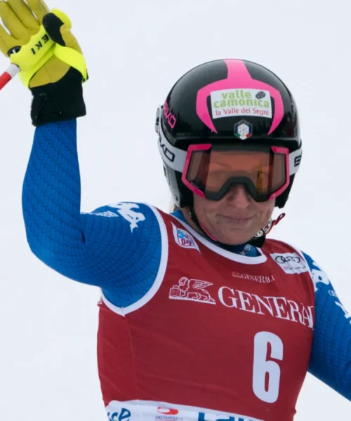 Domenica Sofia Goggia, Federica Brignone e le Azzurre celebrano la memoria di Elena Fanchini