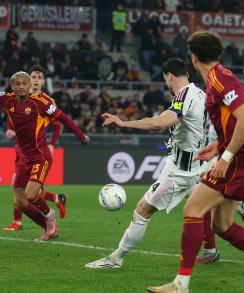 Roma-Juventus 3-3 show all’Olimpico: rimonta bianconera al 93′