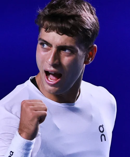 Flavio Cobolli nega la rivincita a Miomir Kecmanovic