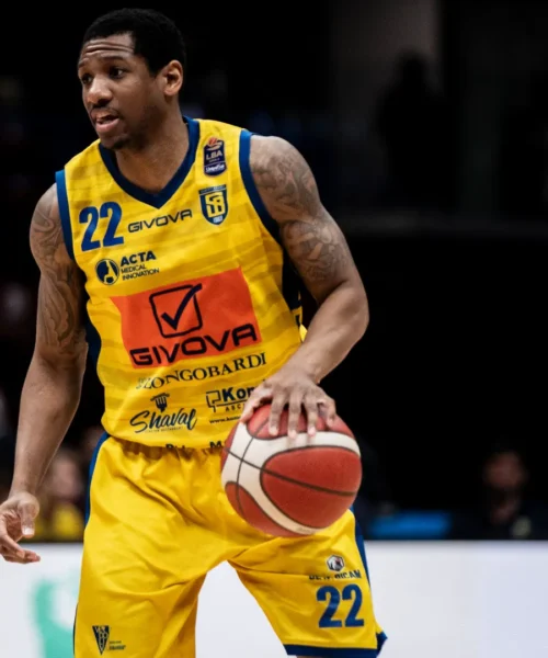 La Pallacanestro Cantù tratta con Gerald Robinson