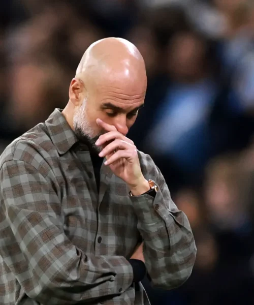 Guardiola sperduto ed eliminato, è finito il ciclo: “Volete sempre licenziarmi”