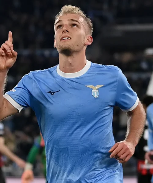 La Lazio sgambetta il Milan, rossoneri a -8 dall’Inter capolista