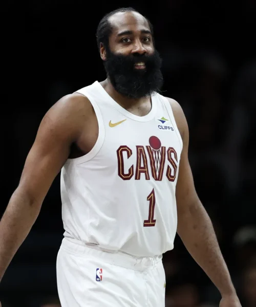 Nuovo record per James Harden