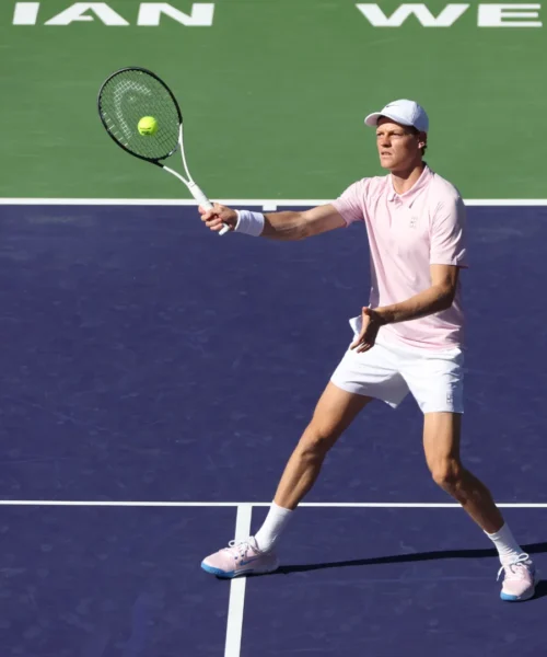 Jannik Sinner, ritorno amaro in doppio: va ko con l’amico Opelka