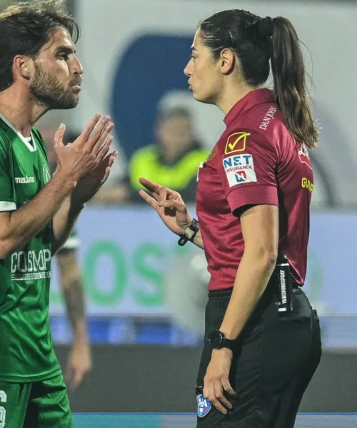 Serie B, due squalificati. Doppia multa per il Catanzaro