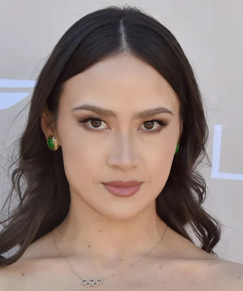 La regina del ghiaccio brilla anche sul red carpet, le sue foto