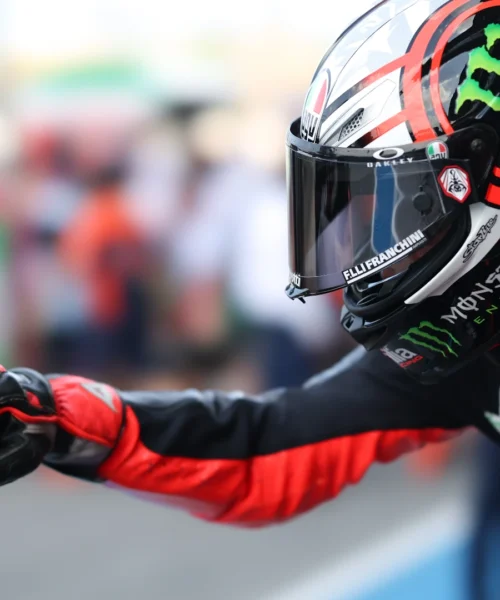 MotoGP, GP della Thailandia: domina Marco Bezzecchi, Marc Marquez buca