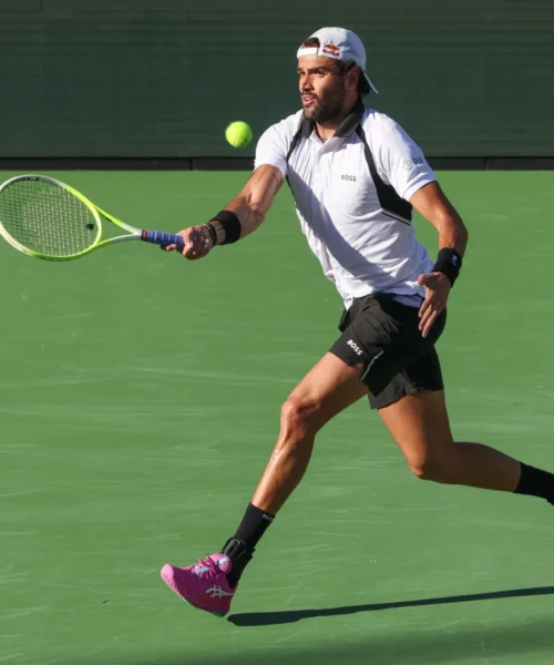 Matteo Berrettini parte forte dopo il rinvio per pioggia