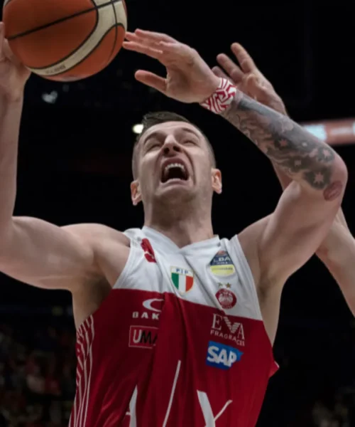 Pesaro, nel mirino c’è un ex Olimpia Milano compagno di Luka Doncic