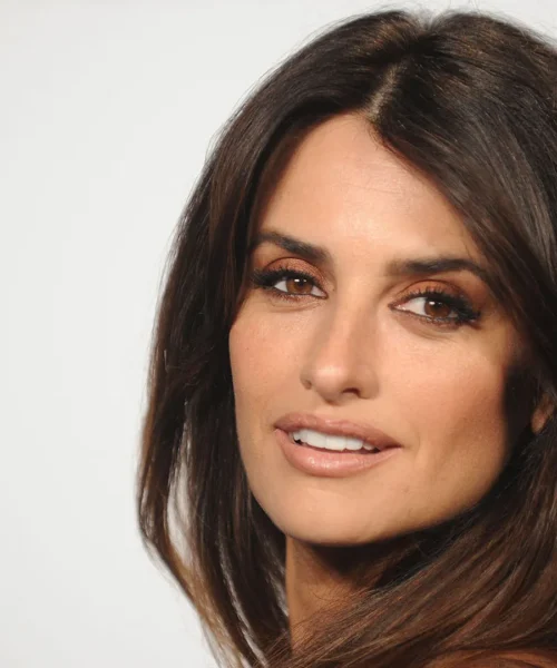 Penélope Cruz è bellissima, ecco i suoi segreti: le foto