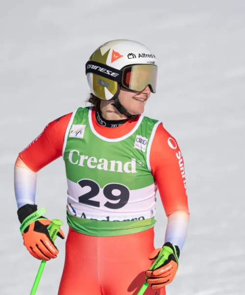 Priska Ming-Nufer imita Federica Brignone