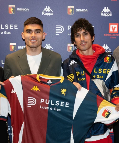Johan Vasquez tra Genoa e… Hugo Sanchez