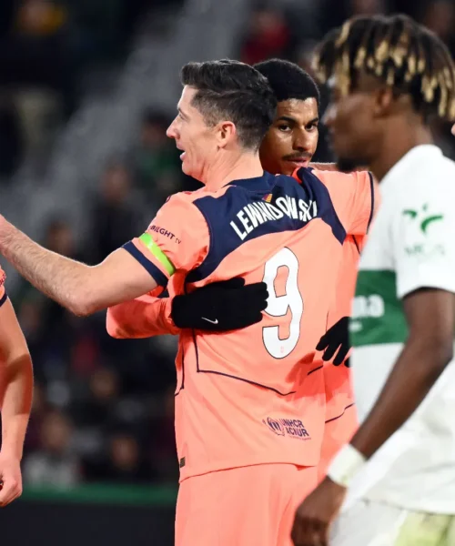 Grosso problema al Barcellona, Hansi Flick rischia di perdere la sua stella